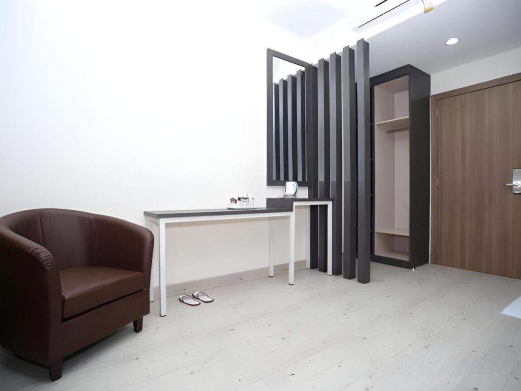 Redlink Hotel Нагоя Экстерьер фото