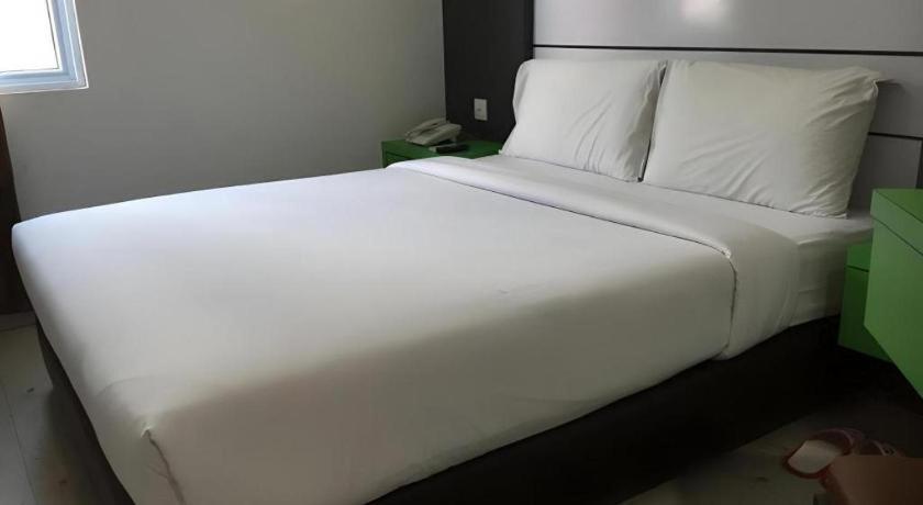 Redlink Hotel Нагоя Экстерьер фото
