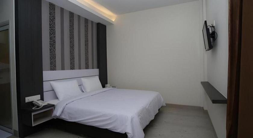 Redlink Hotel Нагоя Экстерьер фото